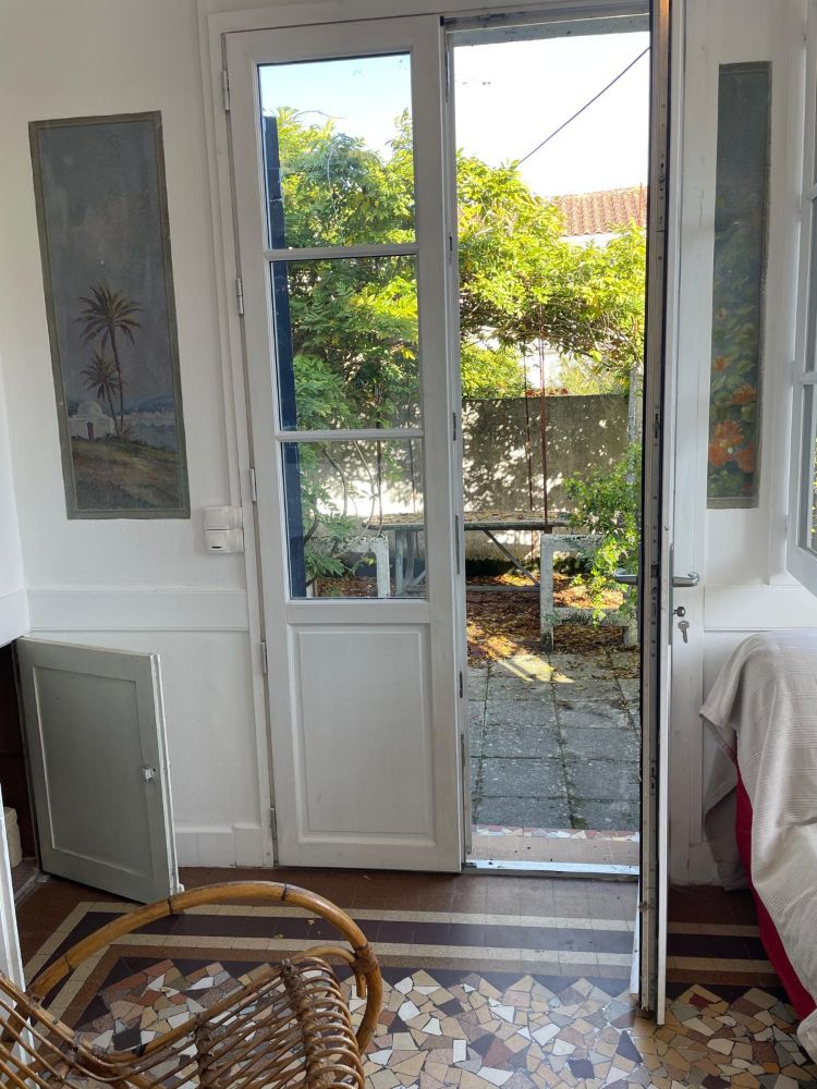 T4 - 1 à 6 pers. - BED18/B