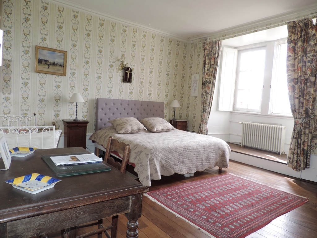 Château de Montreuil-Bonnin - photo 3