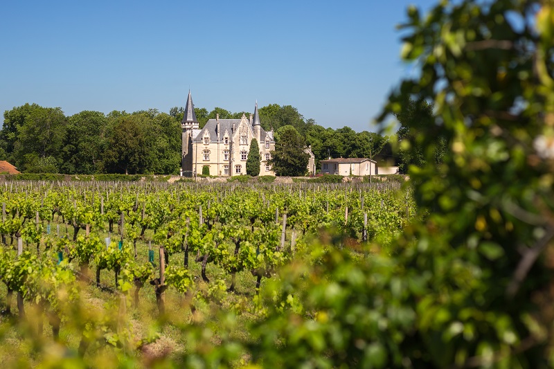 chateau lagrange blaye 800x600&copy;bourg