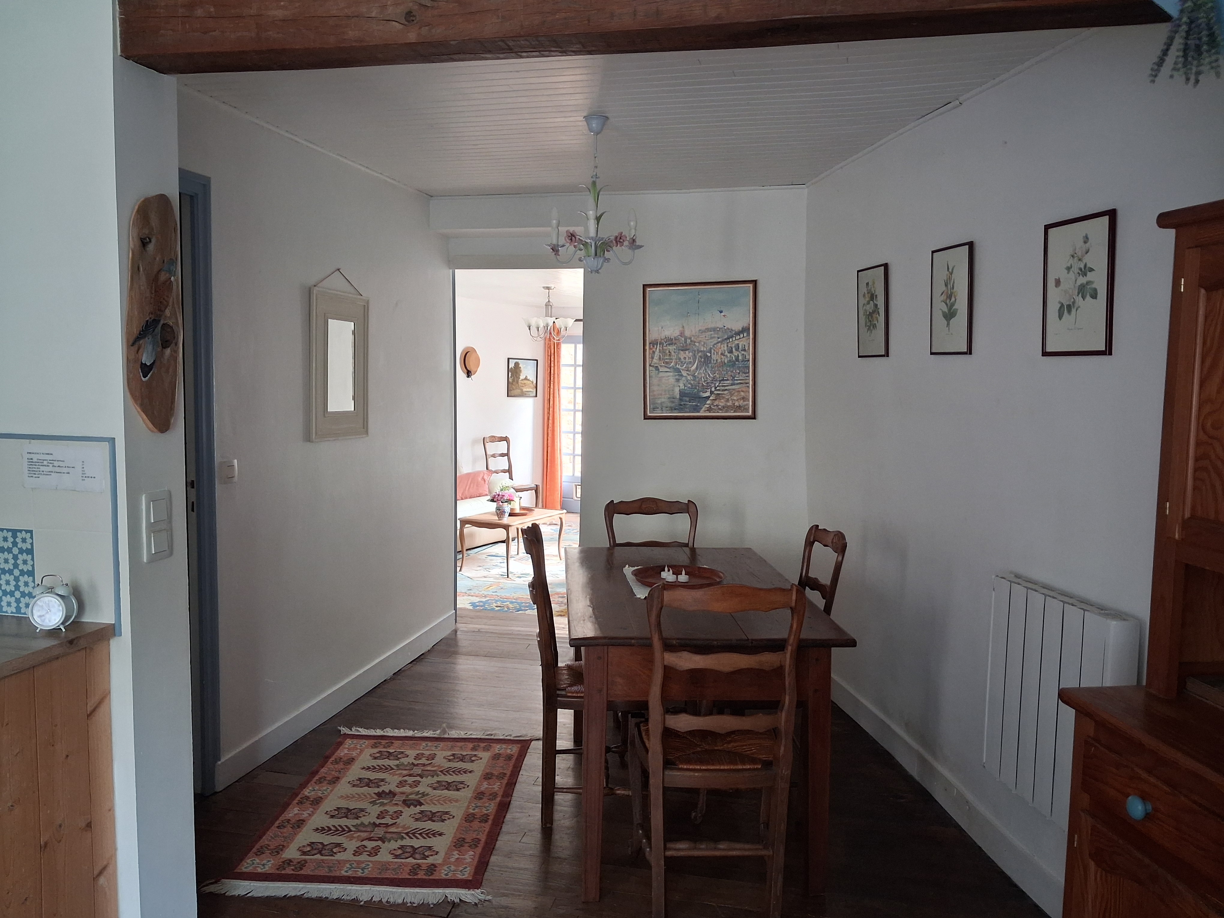 Six Rosiers Cottage