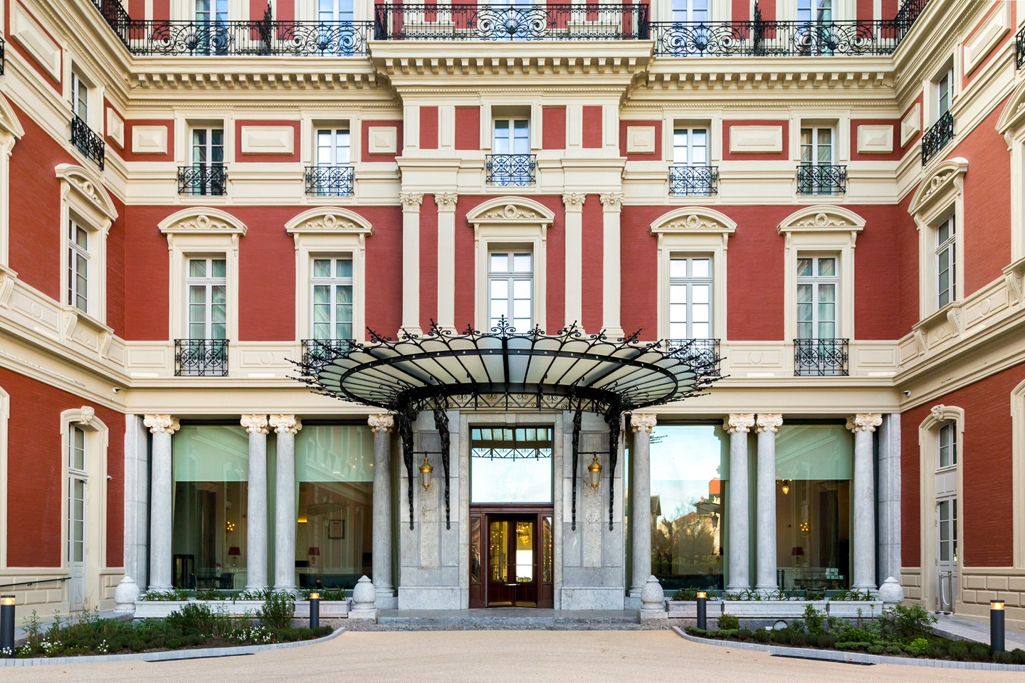 Hôtel du Palais part of the Unbound Collection by Hyatt