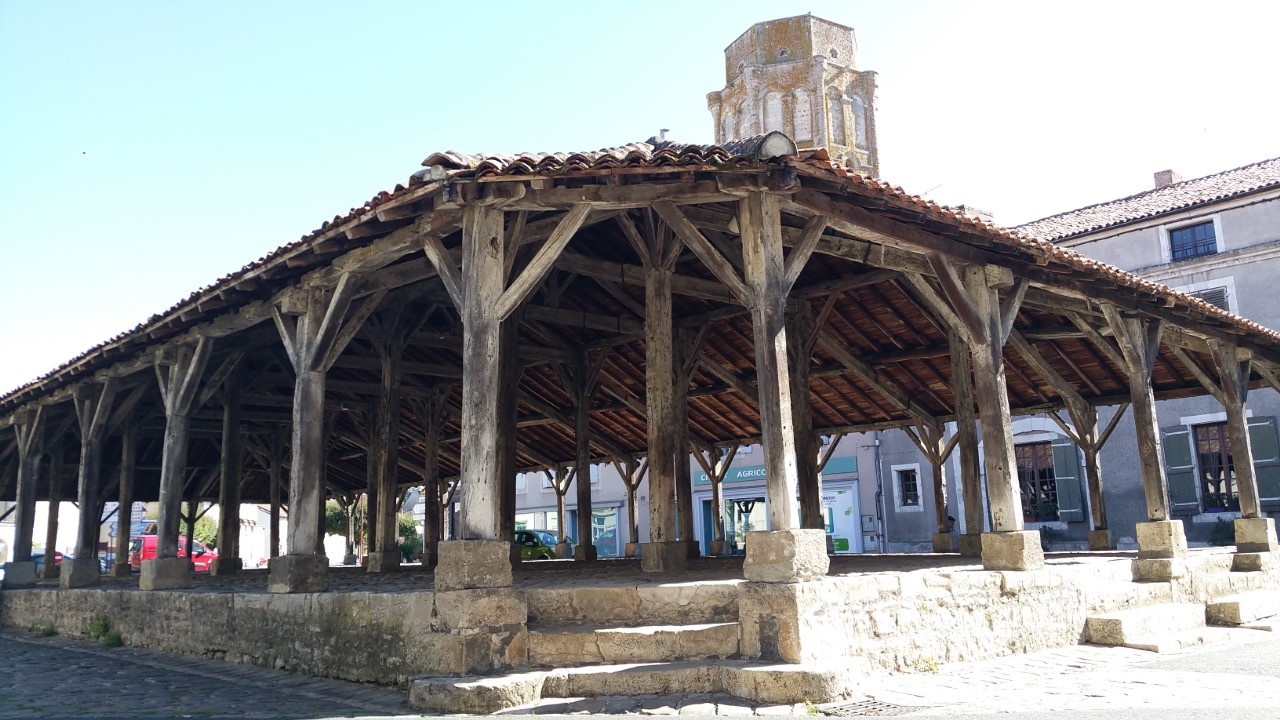 A l'ombre de l'abbaye