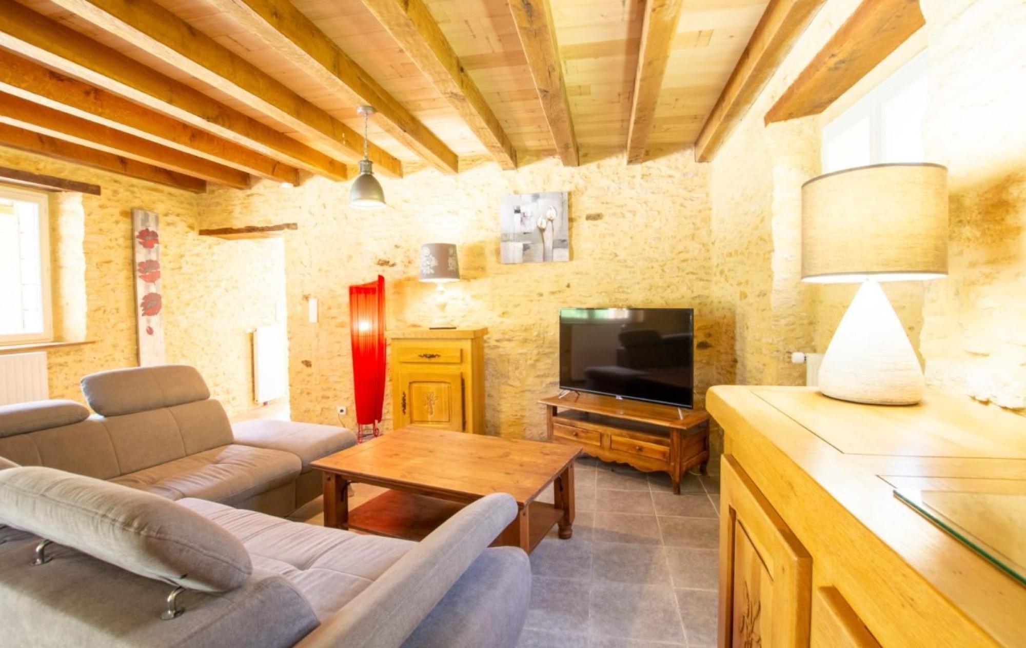 Gîte Domaine des Pierres du Salradais La Noyeraie