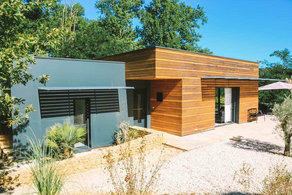 La Villa Bouyssou avec piscine chauffée à Sarlat