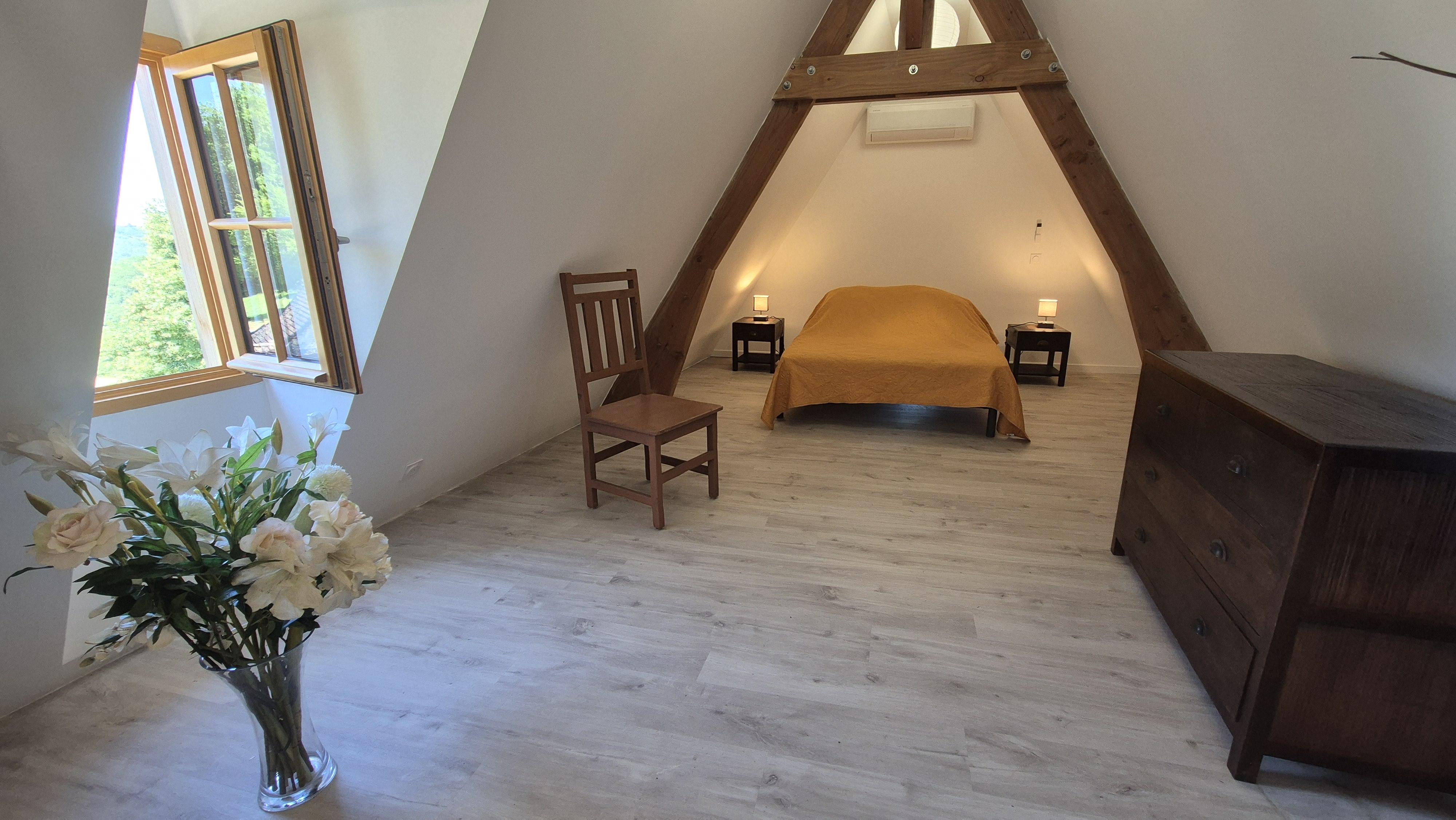 Gîte Amitié avec piscine et clim proche Sarlat