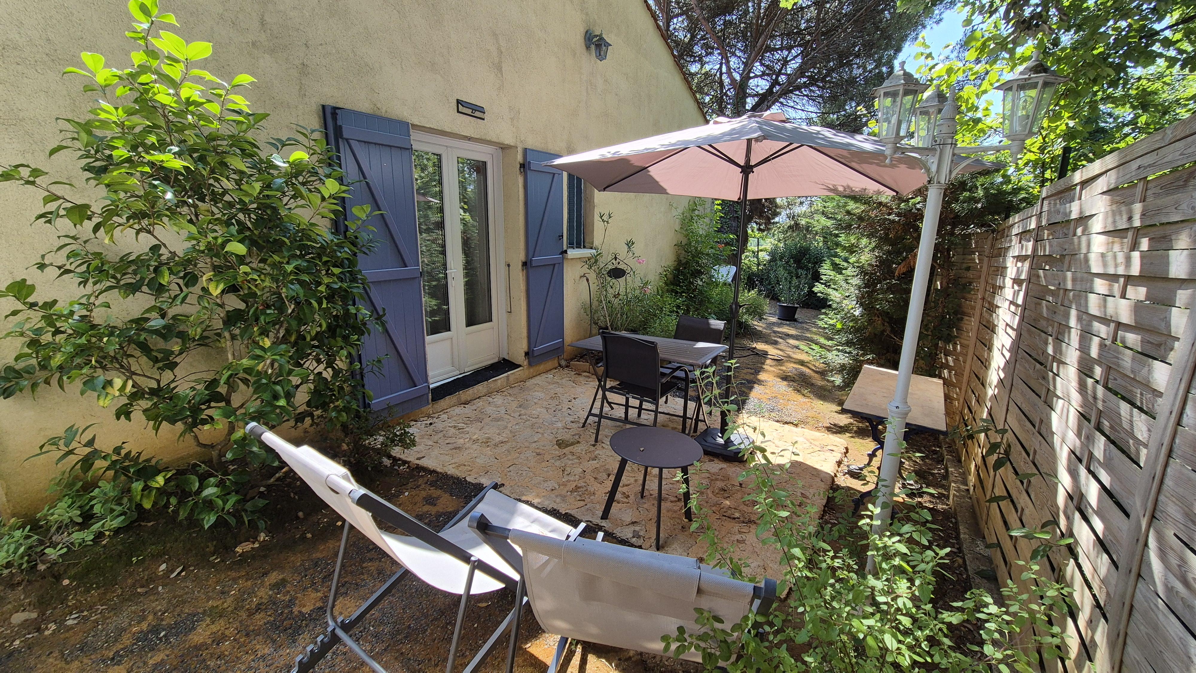 Studio Domaine des Oliviers avec piscine à Sarlat