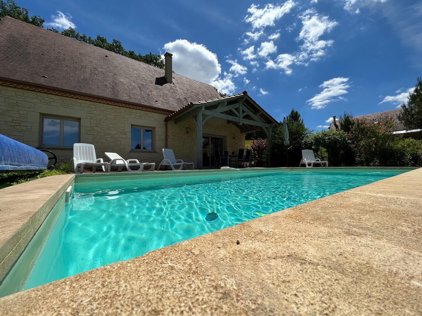 La Petite Sarladaise à Sarlat avc piscine chauffée