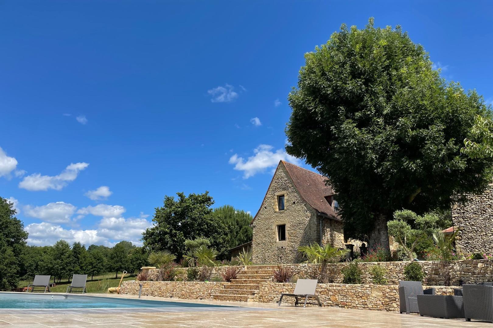 Les Rozières climatisée piscine proche de Sarlat