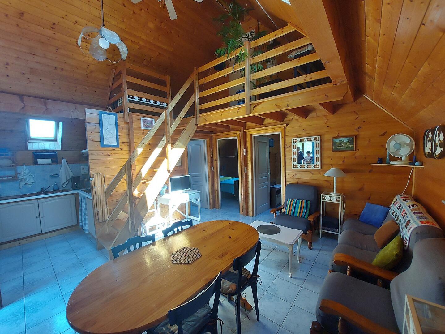 La Petite Maison en bois climatisée sud de Sarlat