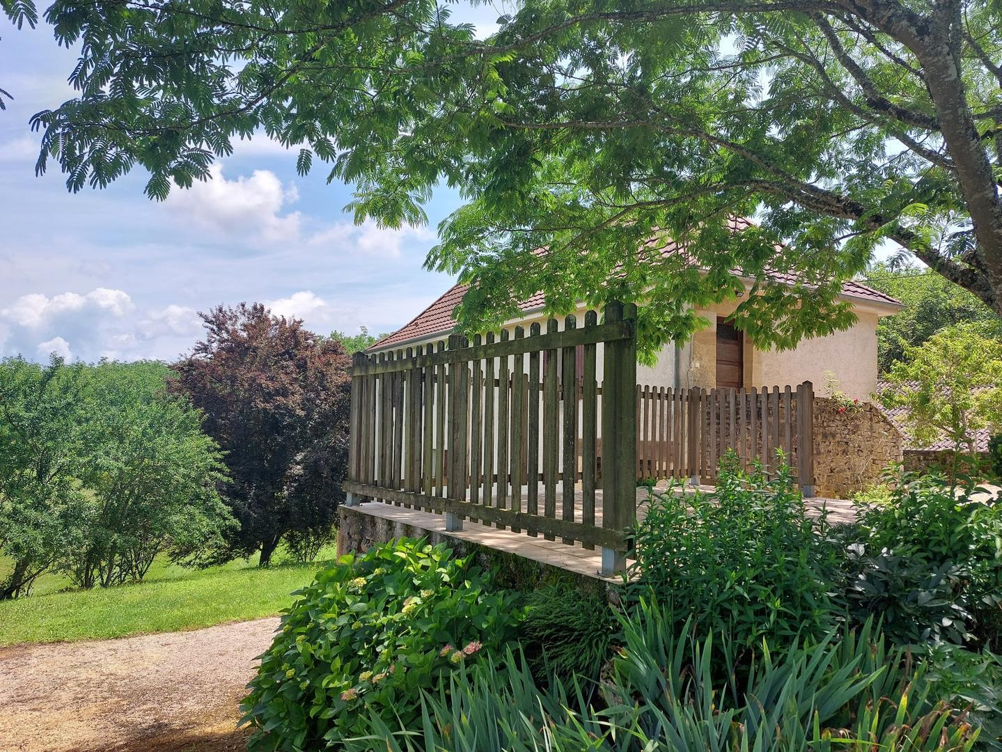 Le Grenouillet avec piscine privée proche Sarlat