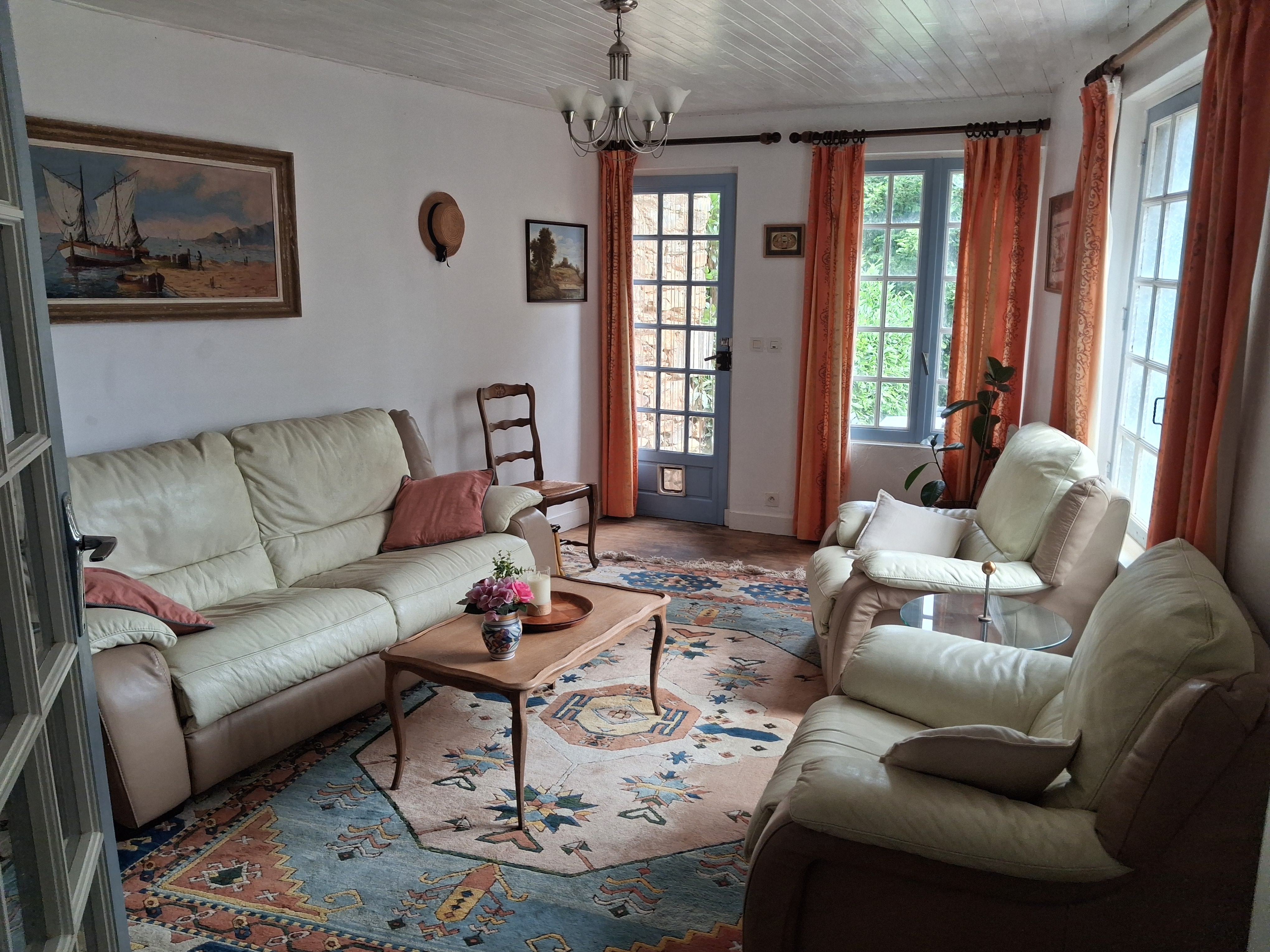 Six Rosiers Cottage
