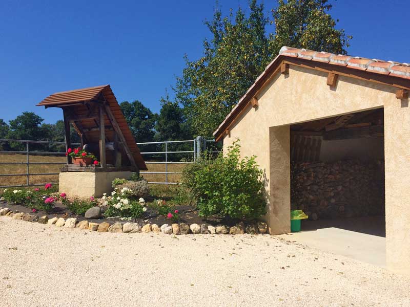 Gîte à Saint-Étienne-de-Puycorbier