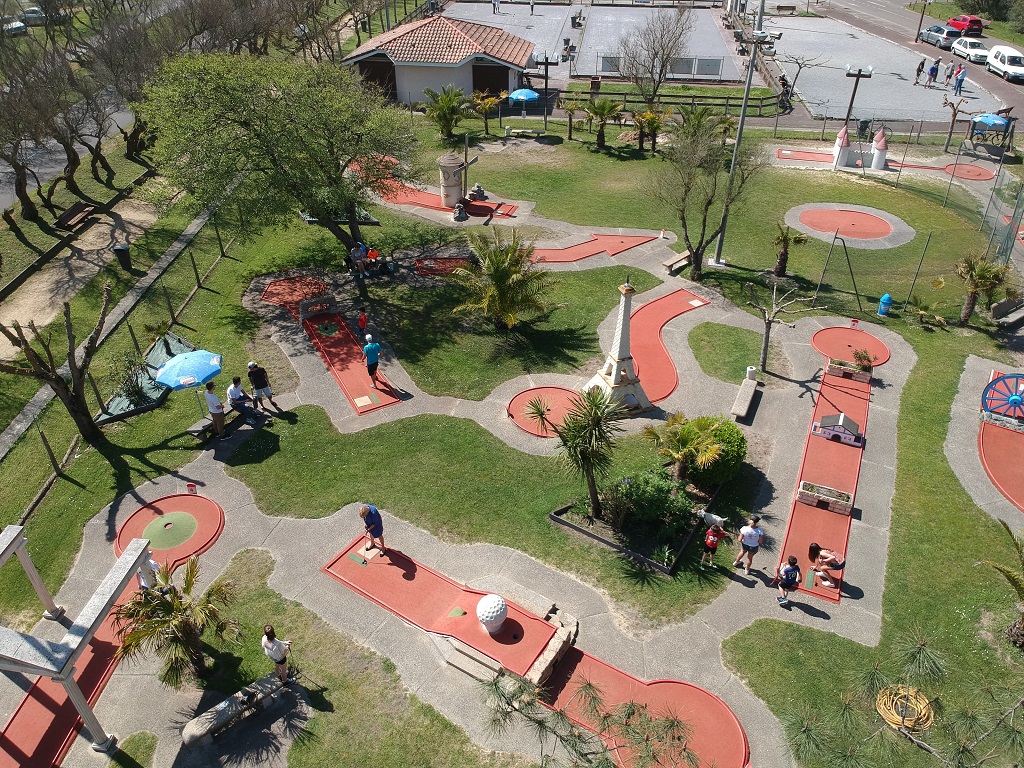Octobre rose / Pink mini-golf day