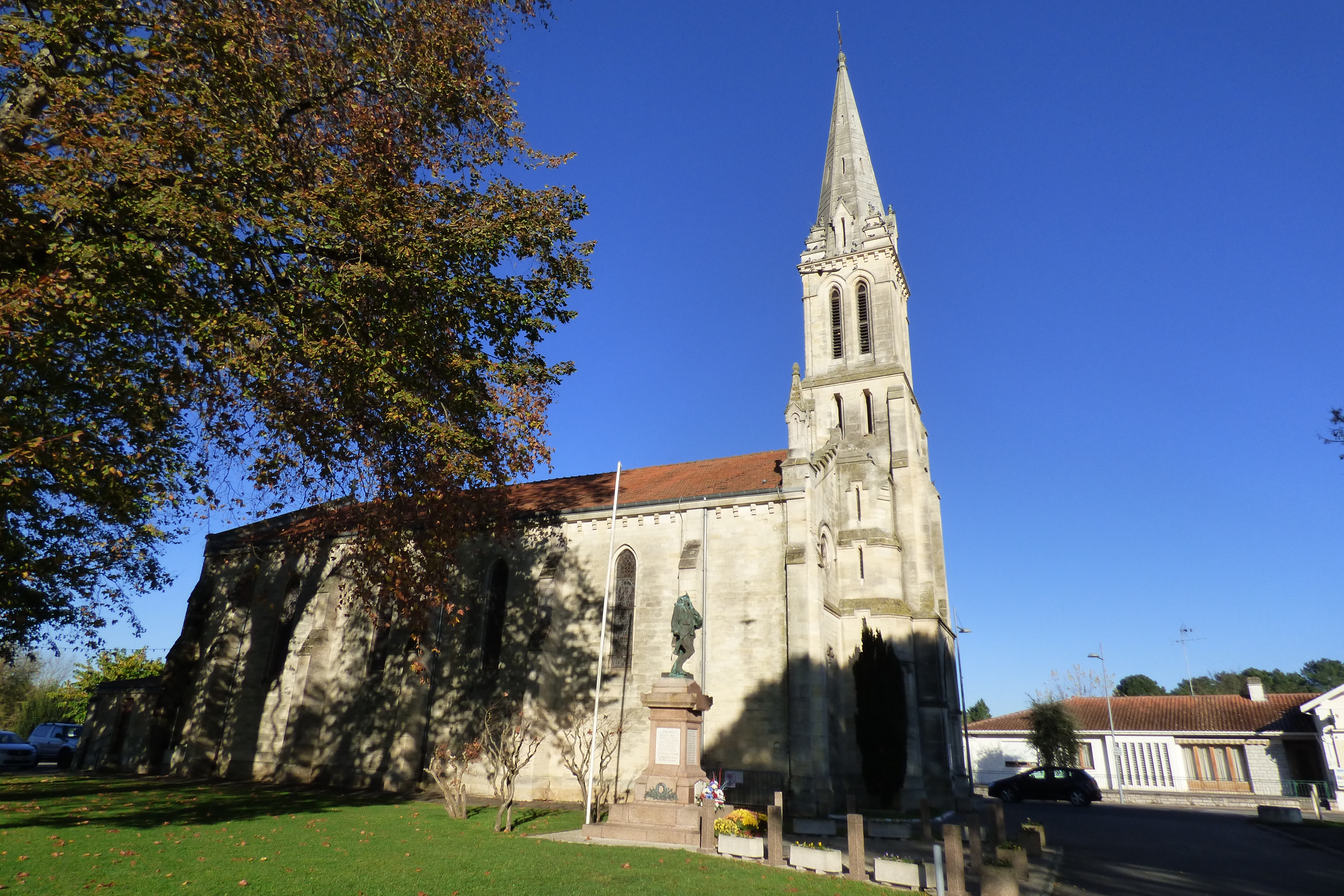 Eglise Saint-Seurin du Porge