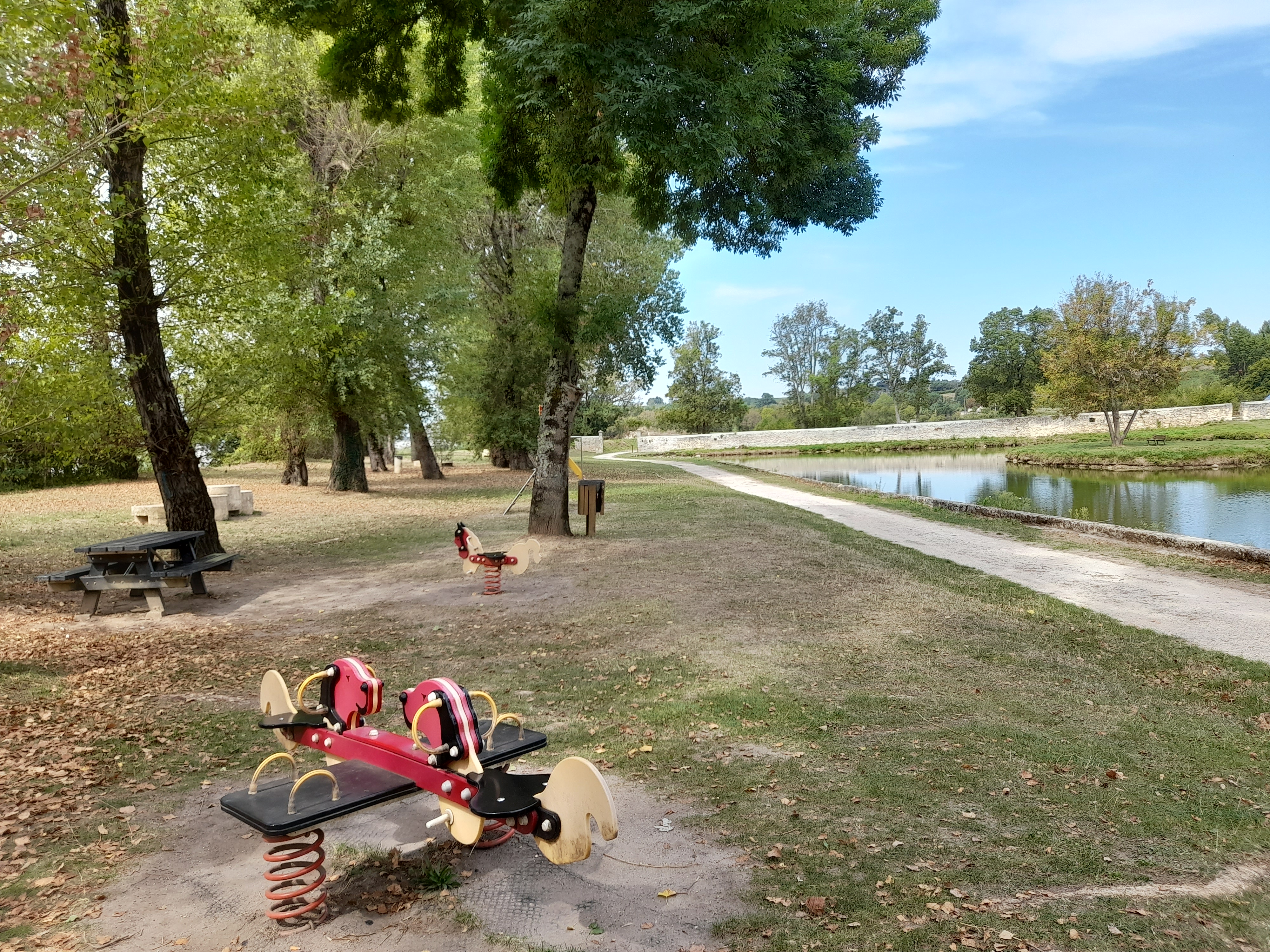 Aire de pique-nique du Parc Esconge