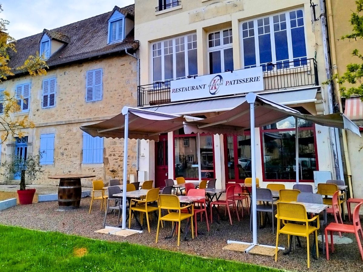 Restaurant - Pâtisserie L'Ovalie Kafé