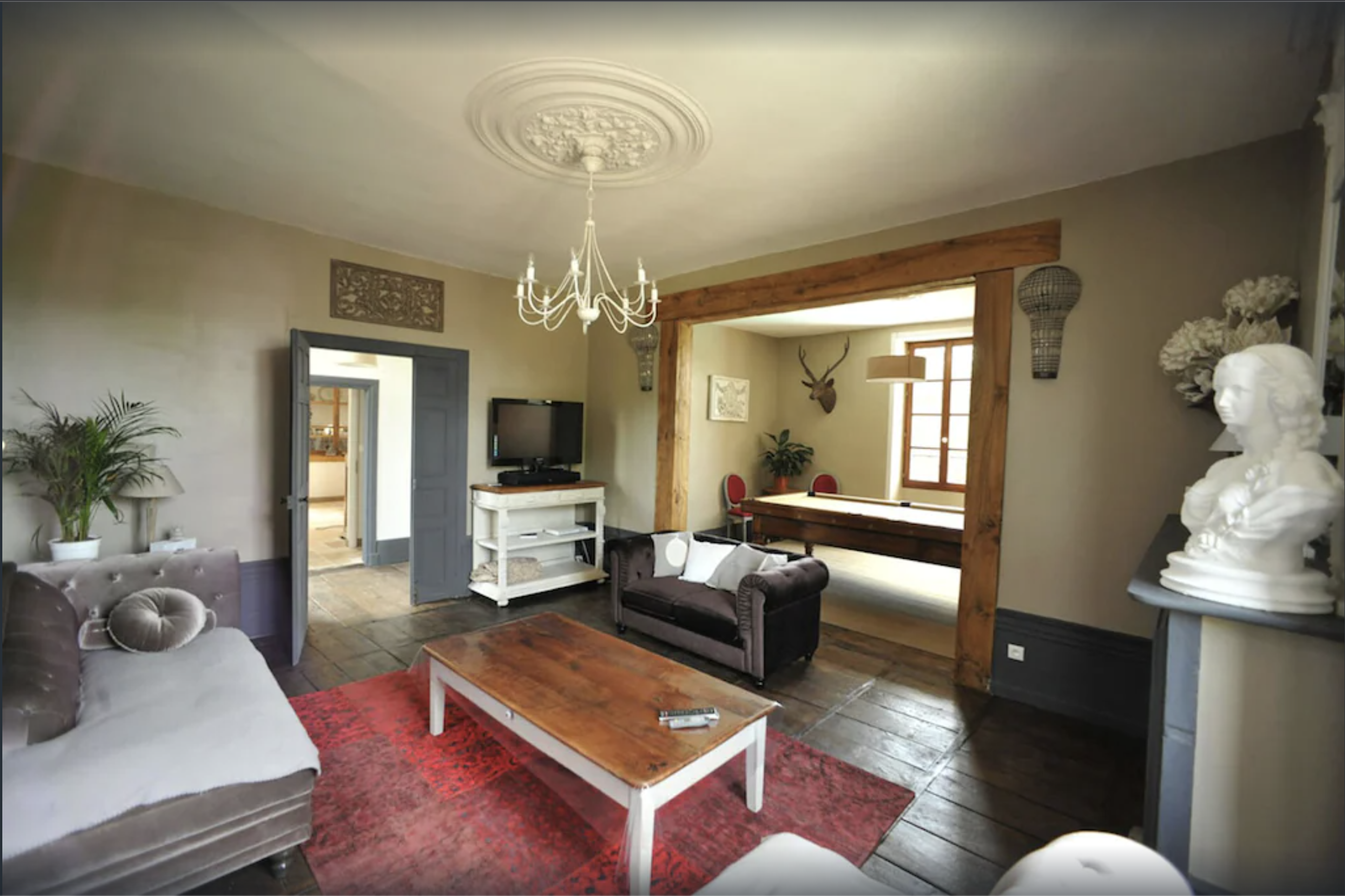 Villa Hugo