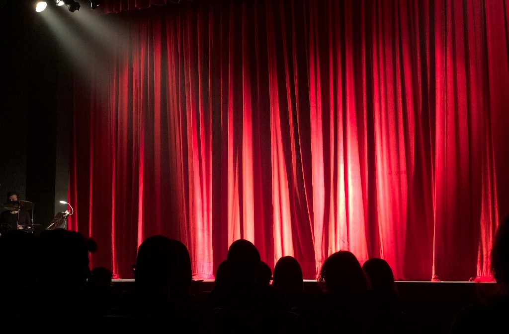 Pièce de Théâtre: