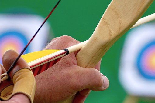 Tournoi de tir à l'arc au gymnase de la Roche-Chalais