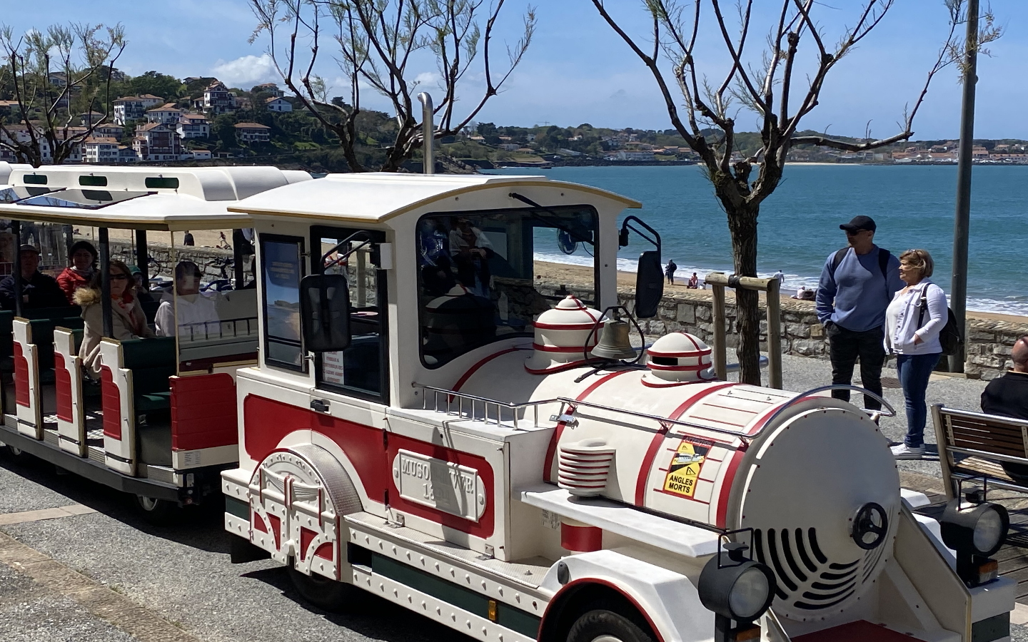Le petit train de Saint-Jean-de-Luz