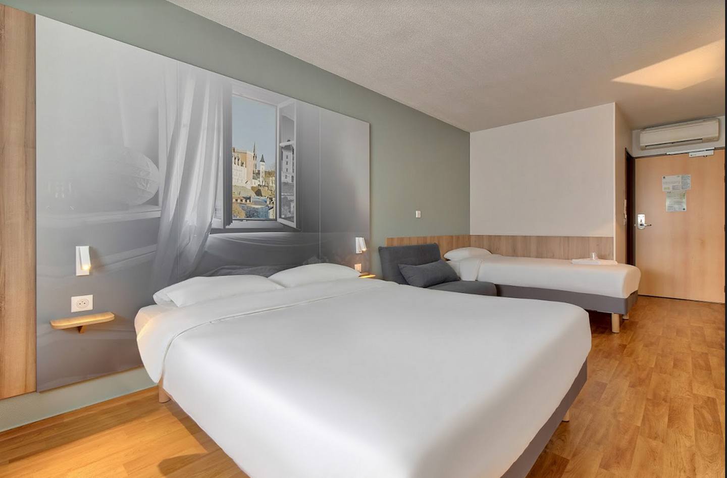 Hôtel B&B Pau Lescar