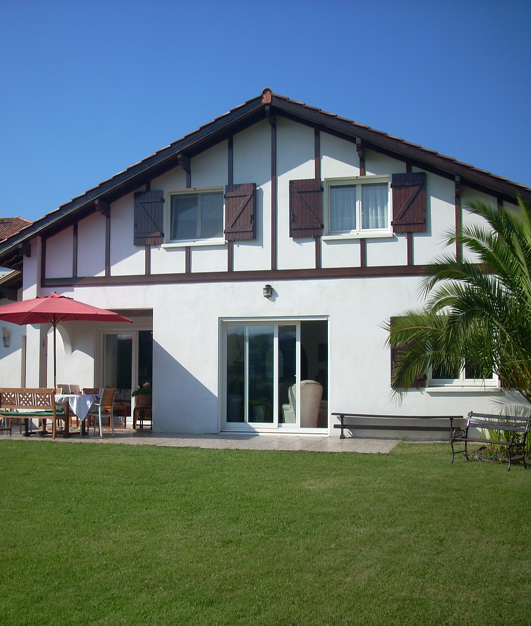 Maison Ur eta Argi